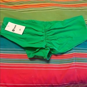 Fused Hawaii Kona bottom